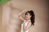 Quần áo với model